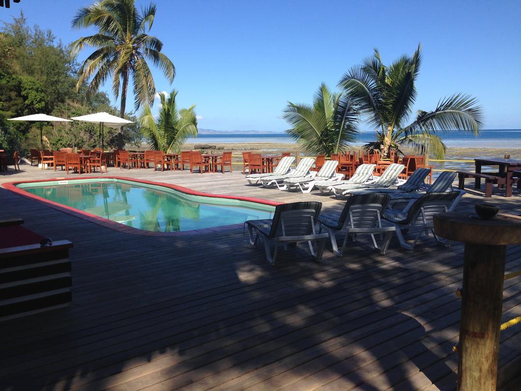 Funky Fish Beach & Surf Resort Solevu Εξωτερικό φωτογραφία