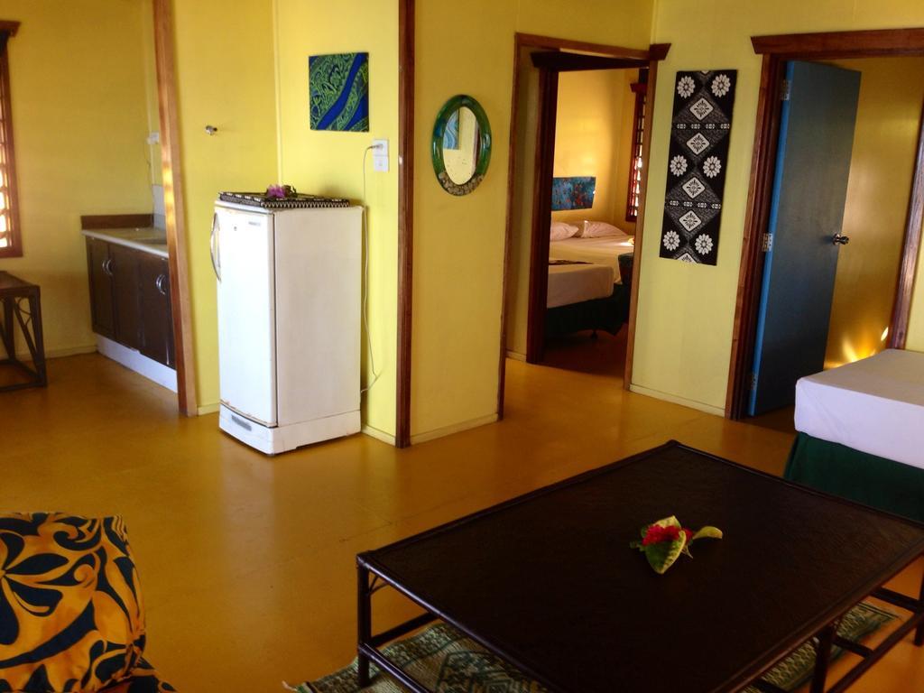 Funky Fish Beach & Surf Resort Solevu Δωμάτιο φωτογραφία